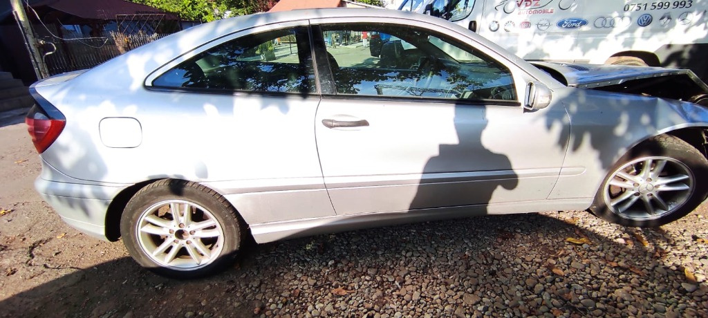 Motor complet fara anexe Mercedes C-Clas