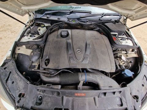 Motor complet fara anexe Mercedes C-Class W204 2008 Break 2.2 CDi Cod motor 646811
