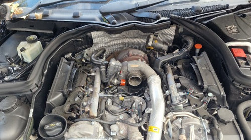 Motor complet fara anexe Mercedes E-CLAS