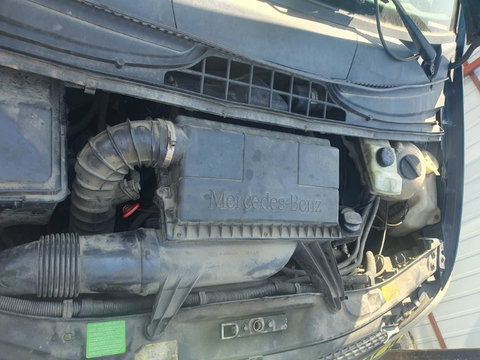 Motor complet fara anexe Mercedes Vito W639 2.2 diesel cutie manuala 6 trepte