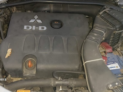 Motor complet fara anexe Mitsubishi Outlander 2.0 diesel an 2008 cod motor BSY