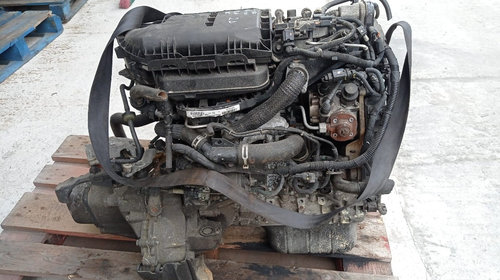 Motor complet fara anexe Peugeot 208 201