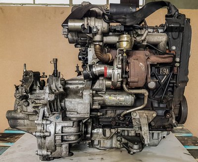 Motor complet fara anexe Renault Laguna 2 1.9 DCI 