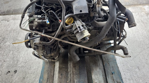 Motor complet fara anexe Renault Trafic 