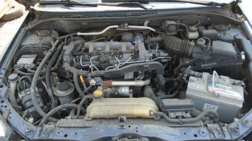Motor complet fara anexe Toyota Avensis 