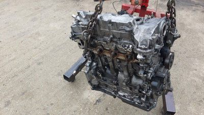Motor complet fara anexe Toyota Avensis T25 2.2D-4