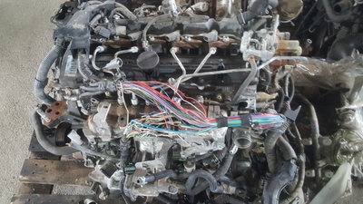 Motor complet fara anexe Toyota Avensis T27 2.0 d 