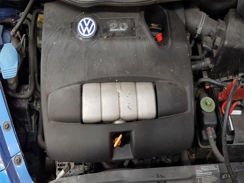 Motor complet fara anexe Volkswagen Beetle 2003 Hatchback 2.0 i
