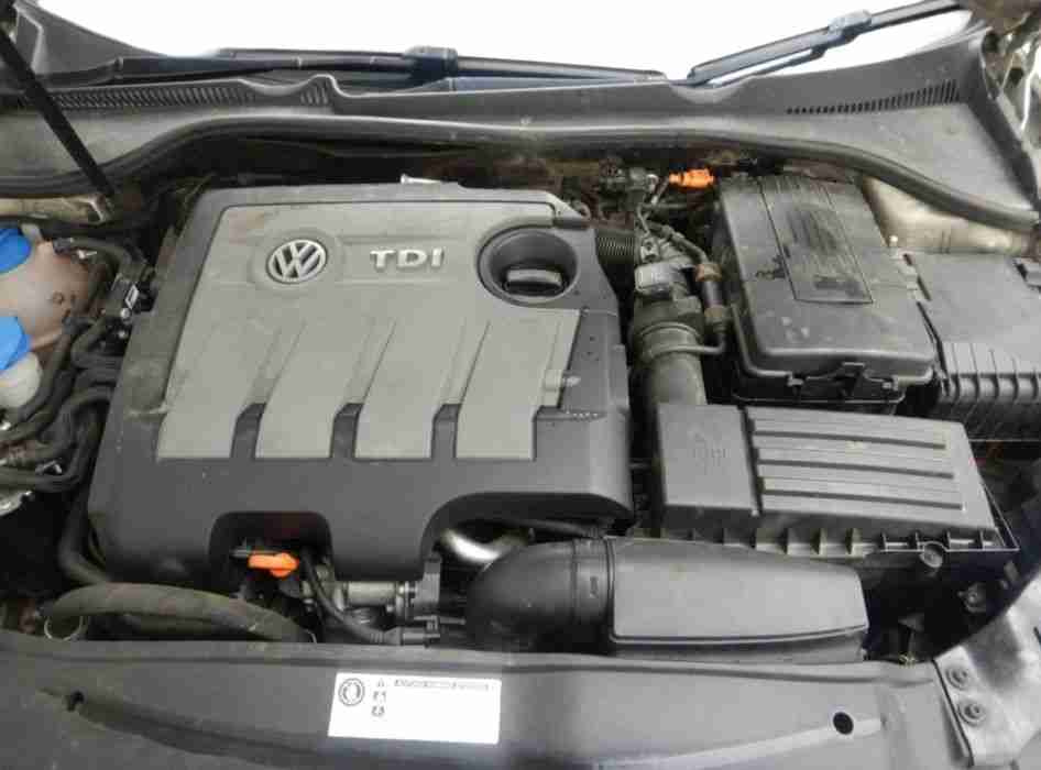 Motor complet fara anexe Volkswagen Golf 6 1.6 TDI 2008-2013