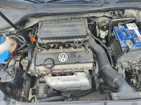 Motor complet fara anexe Volkswagen Golf 6 2010 hatchback 1.4 b