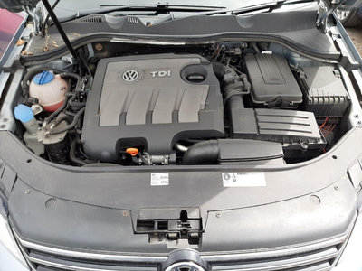 Motor complet fara anexe Volkswagen Passat B7 2011