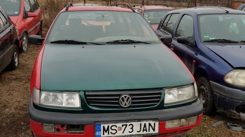 Motor complet fara anexe VW Passat B4 19