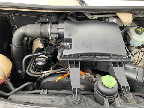 Motor cu injectie completa VW CRAFTER 2.5 tdi tip BJK