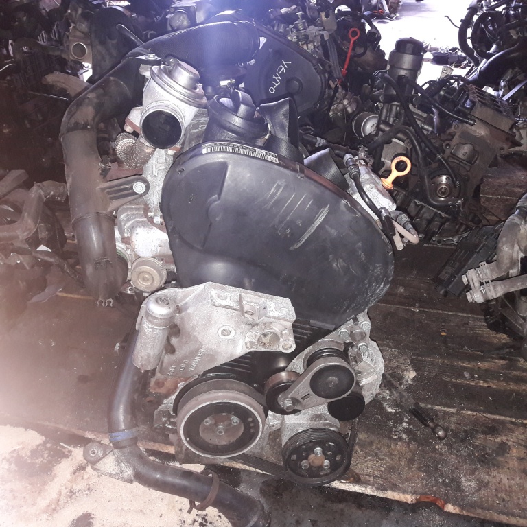 Motor cu pompa si injectoare VW Golf 4, 1.9 tdi, cod motor AGR