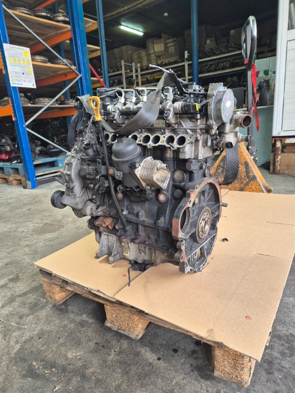 Motor D4FD KIA SPORTAGE 1.7 CRDI euro 5 motor cu injectie completa : injectoare , pompa ,rampa