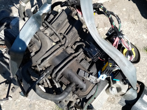 Motor Dacia Logan , Sandero 1.2 benzina An 2015 Cod D4FF732 , F196223