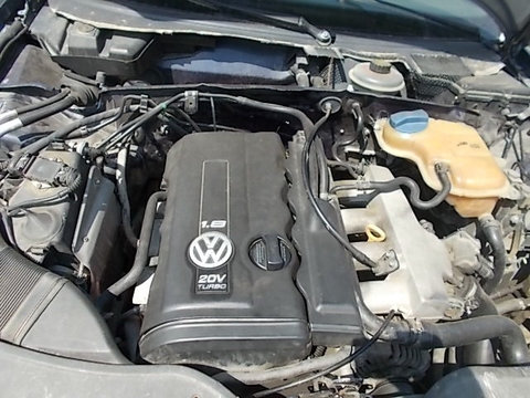 Motor de Volkswagen Golf 5, 1.8 turbo, 20 valve, cod AEB, e4, an 2002