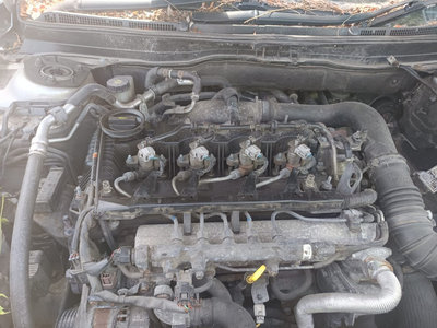 Motor dezechipat Mazda 6 2.2 Diesel Cod motor: R2A