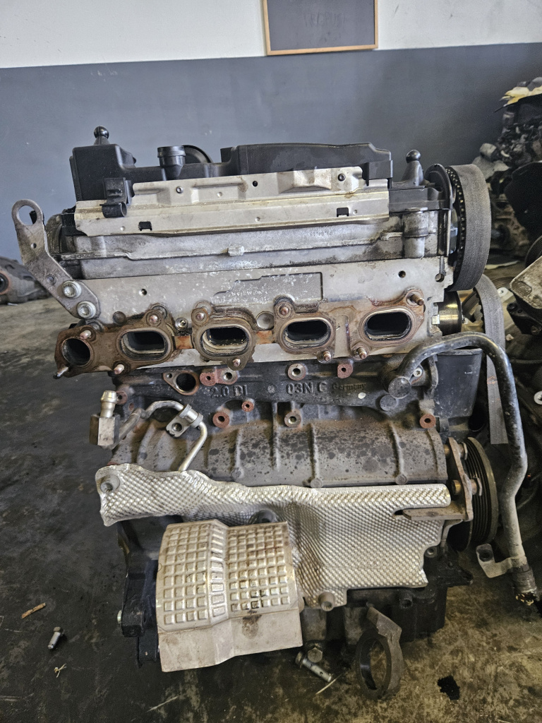 Motor dezechipat Volkswagen Passat B8 2.0 Motorina 2016, CRL