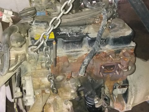 Motor dr nissan terrano 2 2.7 2004