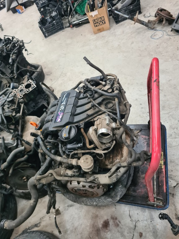Motor fără anexe 1.6 benzina cod BSE Jetta Golf 5 143.000 km perfect functional garanție 30 zile