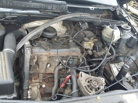Motor far anexe Volkswagen Golf 3 1.8 benzina 90 CP ADZ 1995