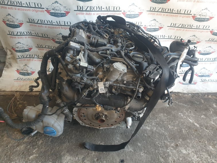 Motor fara accesorii Audi A4 B8 Facelift 2.0 TDi 163 cai cod motor : CNHC