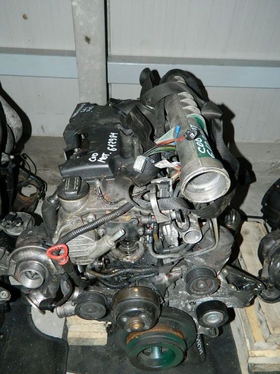 Motor fara anexe Mercedes Sprinter 2.2Cdi