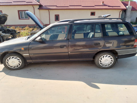 Motor fara anexe Opel Astra F [facelift] [1994 - 2002] wagon 1.6 AT (75 hp)