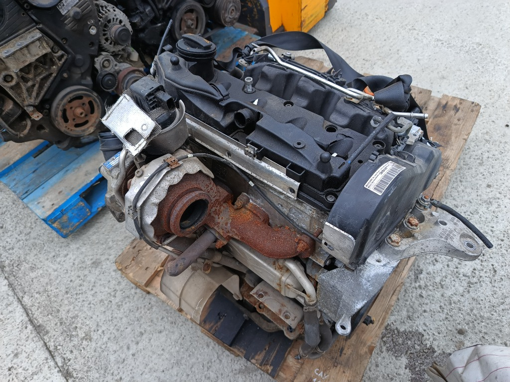 Motor fara anexe Skoda Praktik Roomster 1.6 tdi CAYD 102 cai