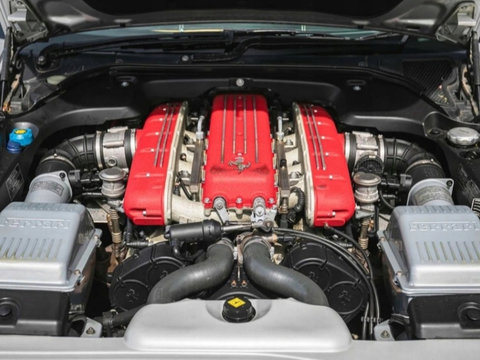 Motor Ferrari 612 5.75 V12 F118B42