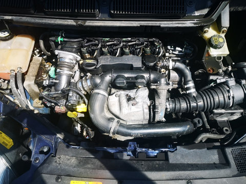 Motor Ford Focus 2 C max 1.6 tdci diesel cod G8DB