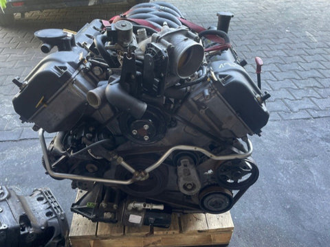 Motor Jaguar XF 4.2 benzină SV82G