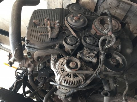 Motor Kia Carnival Ii (2001-)