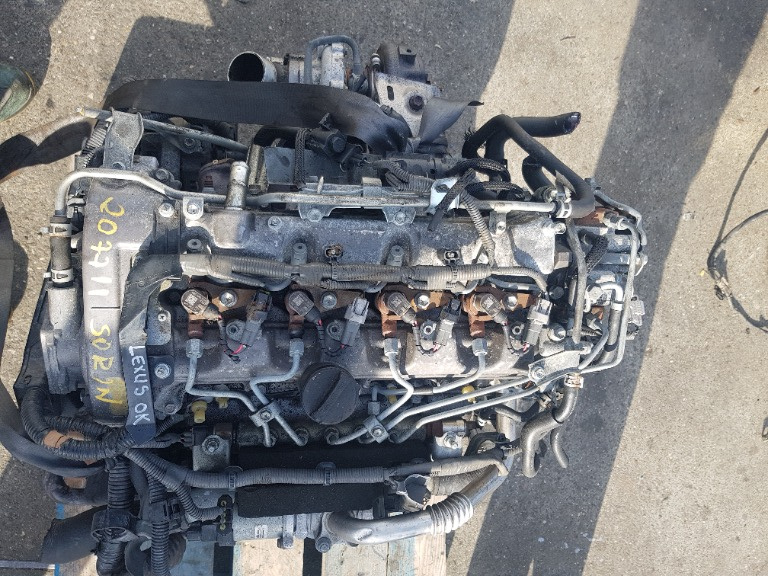 Motor Lexus IS 2.2 Diesel 2AD-FHV 177CP