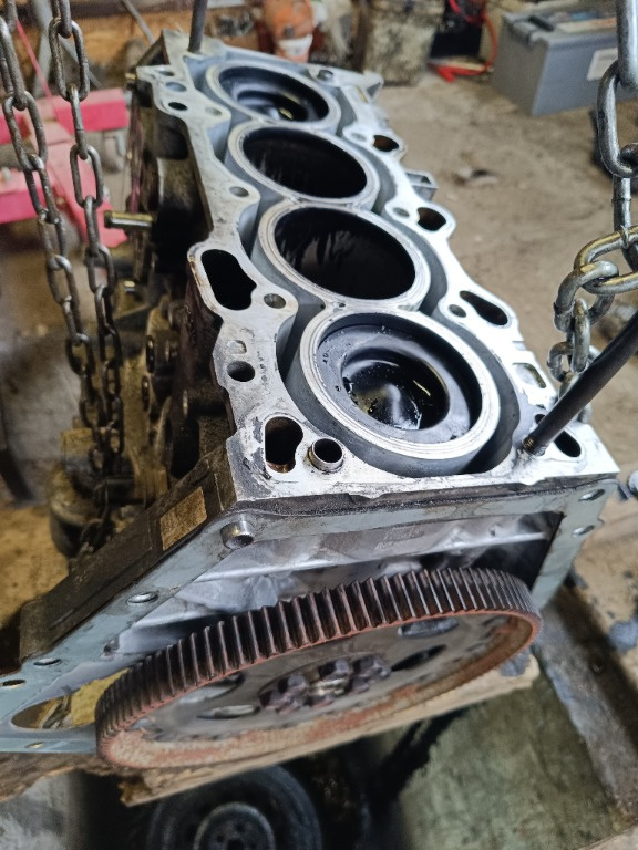 Motor Mazda CX-5 2.2 skyactiv euro 6 bloc vibrochen pompa ulei pistoane