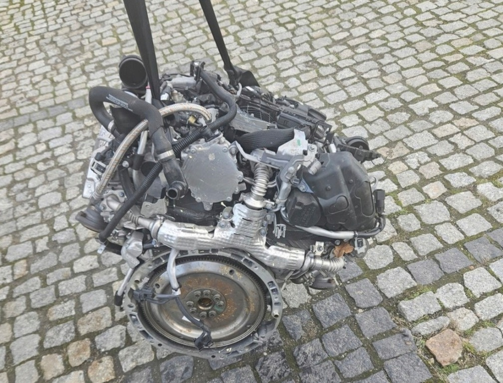 Motor Mercedes w207 w212 cod motor 276850