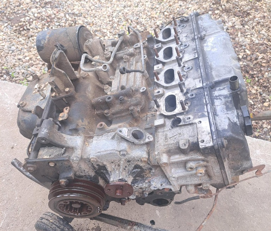 Motor Mitsubishi Pajero 3.2 Di-d 2000 2001 2002 2003 2004 2005 2006