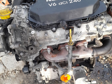 Motor nissan renault 3,0 dci an 2011 tip v9x