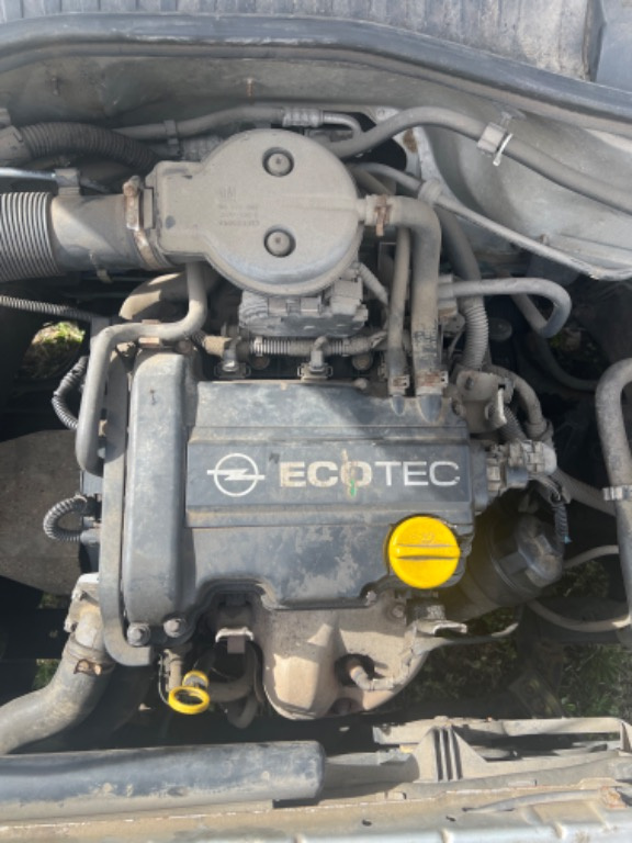 Motor OPEL CORSA C 1.0i 2001, factura