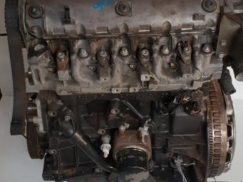Motor Opel Vivaro 1.9 Diesel F9Q