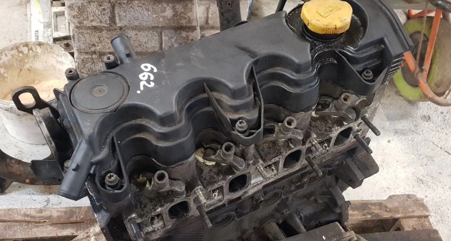 Motor Opel Zafira B
