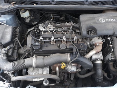 Motor pentru Opel astra J combi 1.7cdti, an 2010