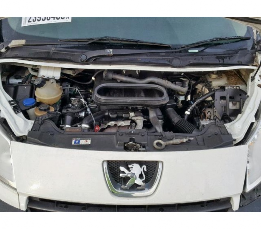 Motor Peugeot Expert 2007 Cod motor DV6UTED4 90 CP. Cod DV6UTED4 Mile:252411 Se vinde fara subansamble Piesa