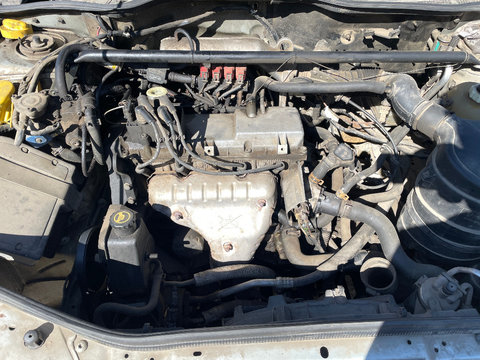 Motor Renault dezechipat Megane 1 1.6 benzina 66 Kw break an 2000