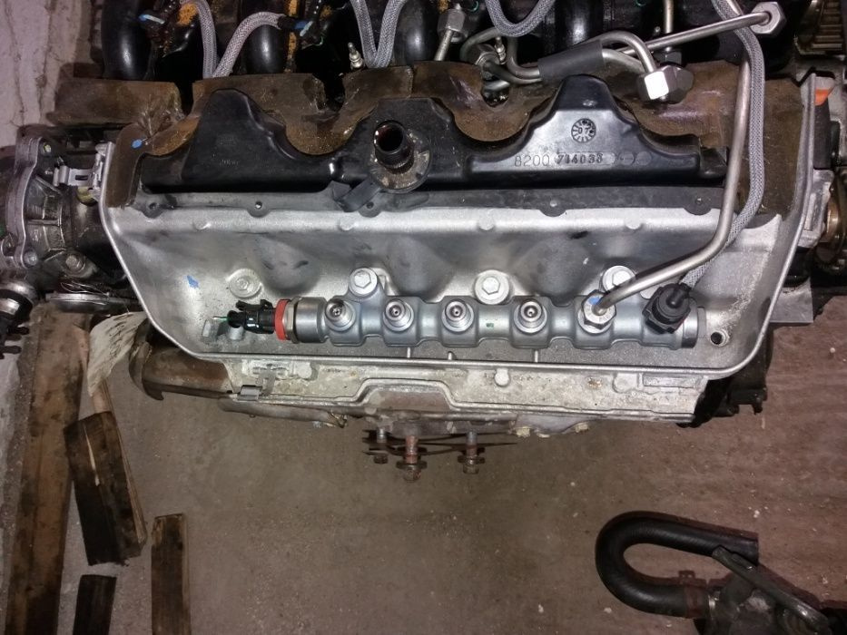 Motor Renault Trafic 2.5 dci / Opel Viva