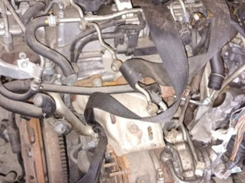 Motor Toyota Avensis 2.2 d tip motor 2AD-FTV