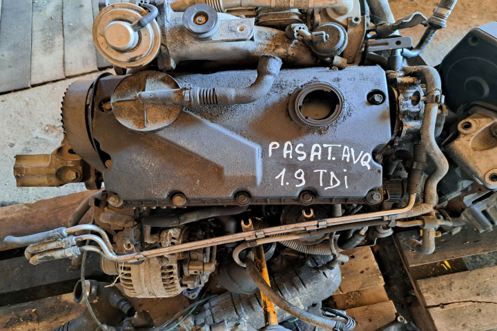 Motor Volkswagen 2023 original cod AVQ M