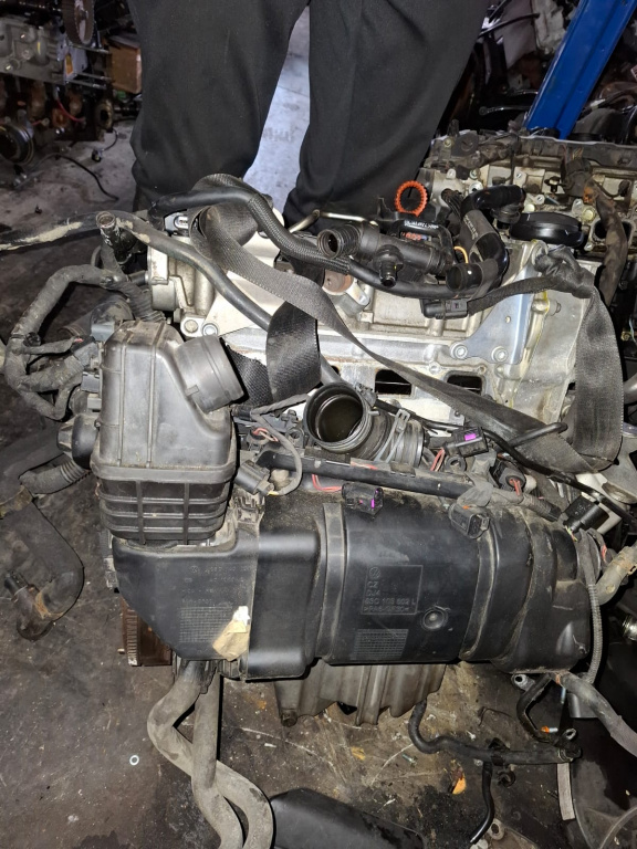Motor Volkswagen BMY Volkswagen Golf V