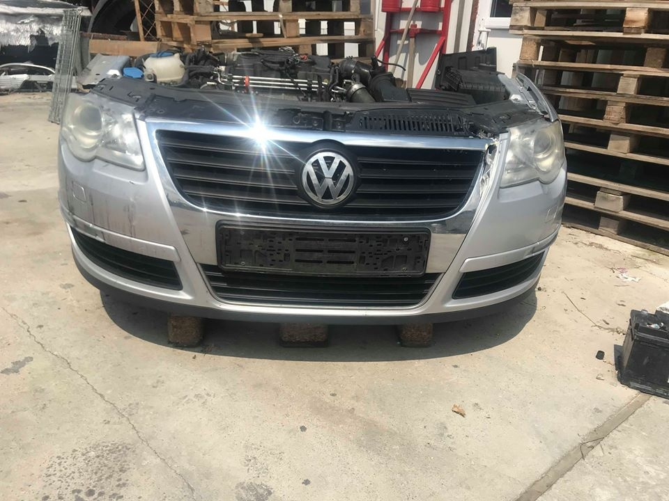 Motor Volkswagen Passat B6 2.0 TDI 103kw 140cp tip motor BMP an fabricatie 2008.
